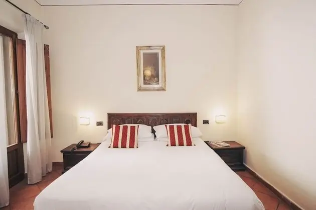 Superior Tek Büyük veya İki Ayrı Yataklı Oda