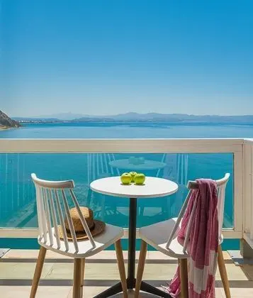 Superior Tek Büyük Yataklı Oda, Balkon, Deniz Manzaralı