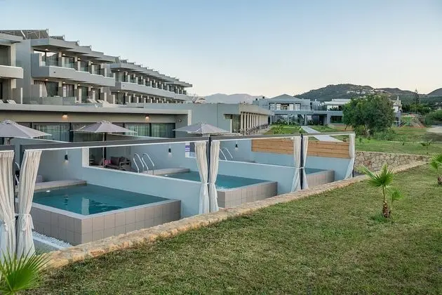 Deluxe Stüdyo Süit, Kişiye Özel Havuzlu