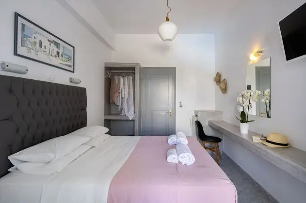 Comfort Tek Büyük veya İki Ayrı Yataklı Oda