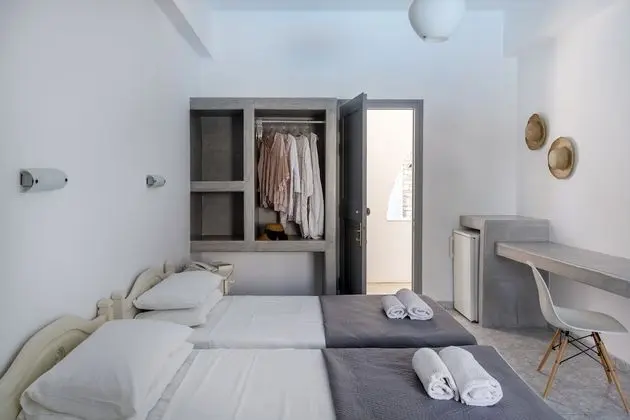 Comfort Tek Büyük veya İki Ayrı Yataklı Oda