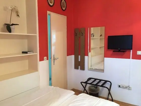 Tek Büyük Yataklı Oda