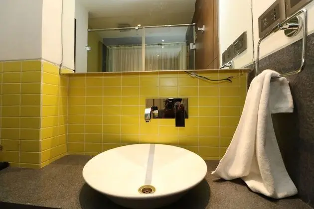 Luxury Tek Büyük veya İki Ayrı Yataklı Oda, 1 Büyük (Queen) Boy Yatak