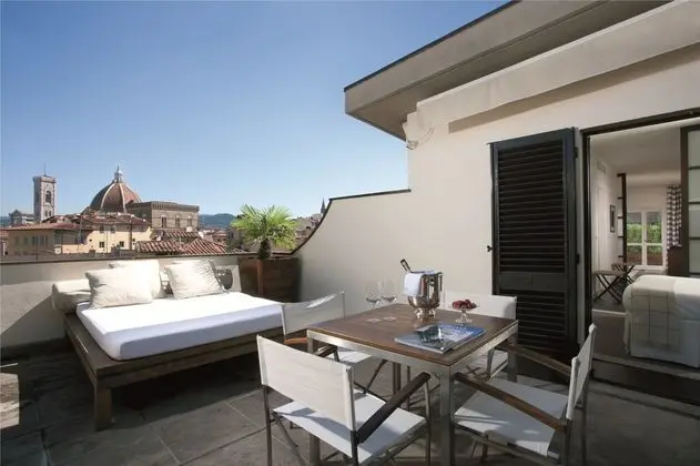 Çatı Katı Süiti (Penthouse) (Suite)