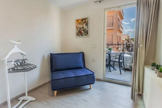 Gallery Villa