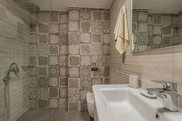 Gallery Villa