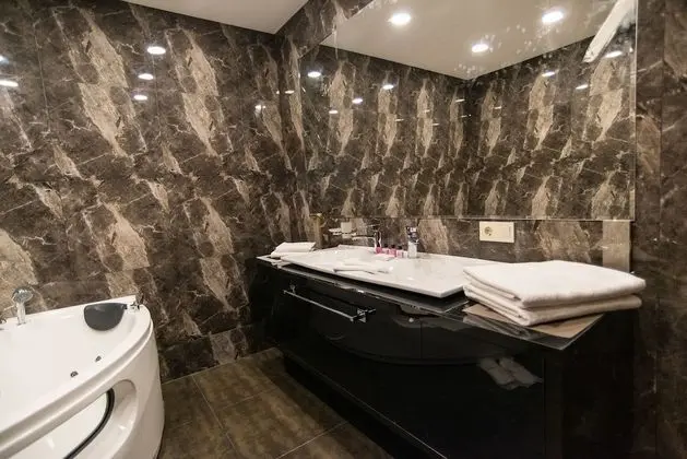 Executive Tek Büyük Yataklı Oda, Sıcak Su Havuzu