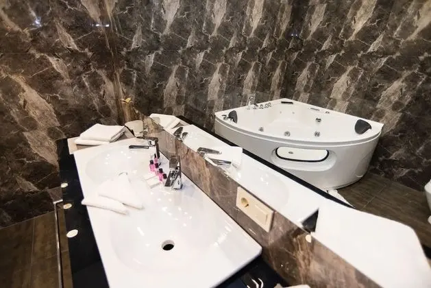 Executive Tek Büyük Yataklı Oda, Sıcak Su Havuzu