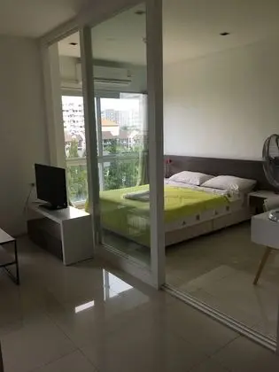 1-Bedroom Studio