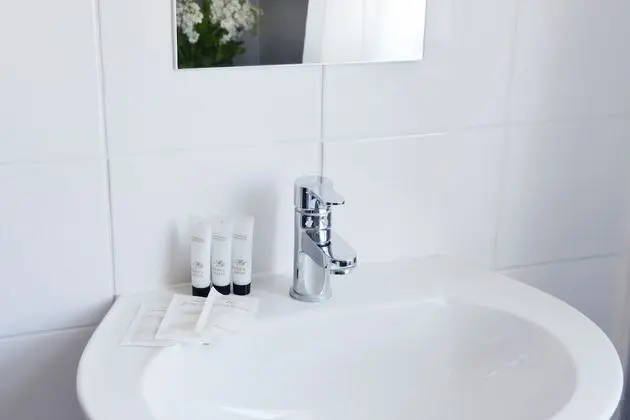 Ortak Ranzalı Oda, Karma Ranzalı Oda, Özel Banyo (6 beds)