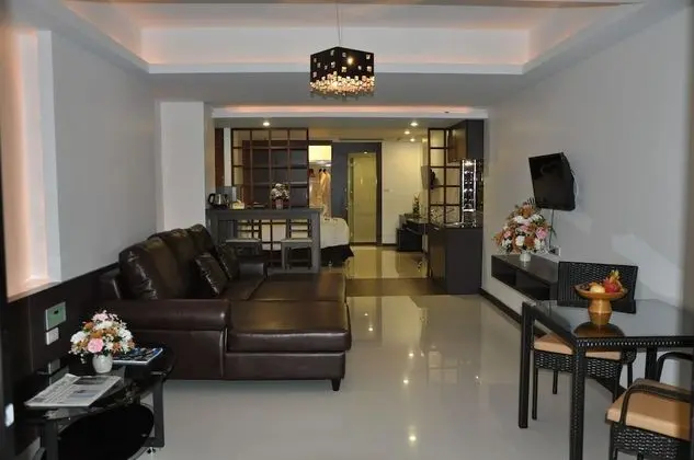 Studio Room