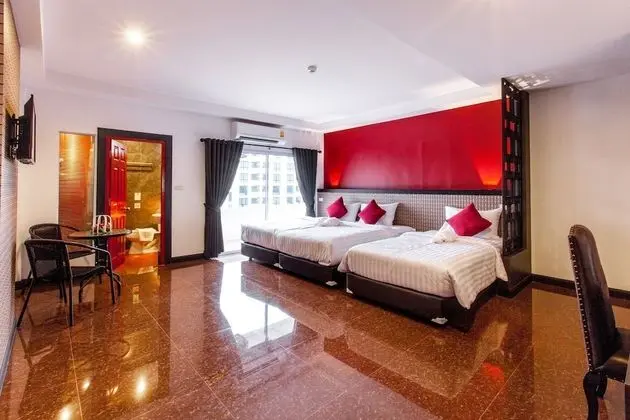 Deluxe Üç Kişilik Oda