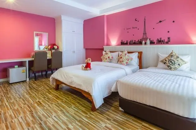 Deluxe Üç Kişilik Oda