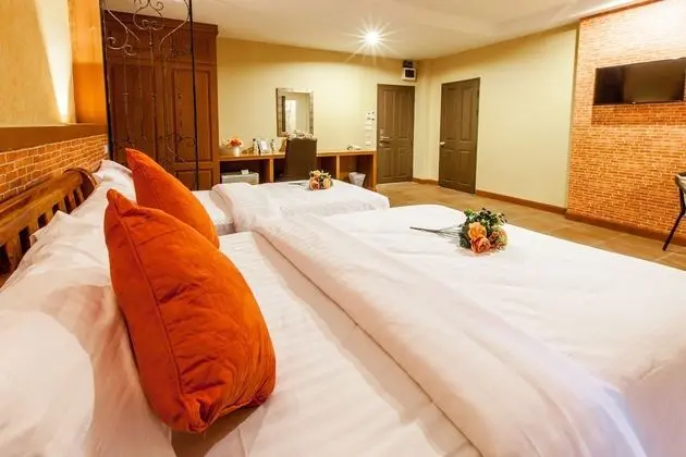 Deluxe Üç Kişilik Oda
