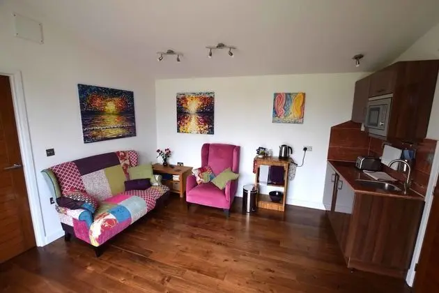 Deluxe Dağ Evi, Sigara İçilmez