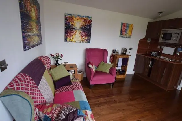 Deluxe Dağ Evi, Sigara İçilmez