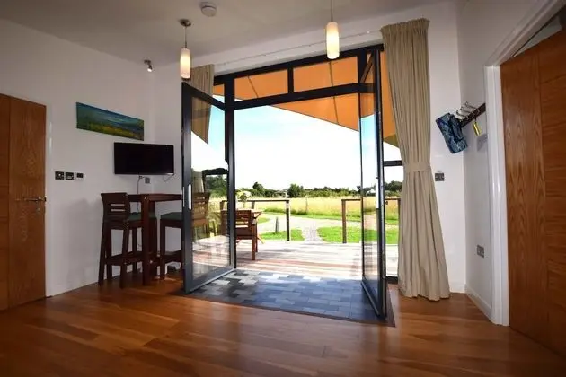 Luxury Dağ Evi, 1 Büyük (Queen) Boy Yatak, Sigara İçilmez