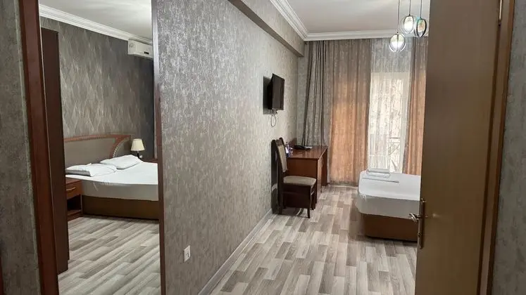 Standard Tek Büyük veya İki Ayrı Yataklı Oda
