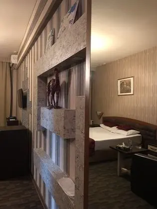 Standard Tek Büyük veya İki Ayrı Yataklı Oda
