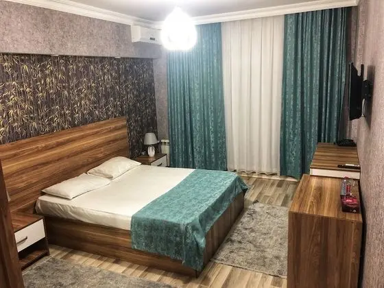 Standard Tek Büyük veya İki Ayrı Yataklı Oda