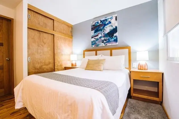Premium Oda, 1 Büyük (Queen) Boy Yatak ve Çekyat, Özel Banyo, Şehir Manzaralı