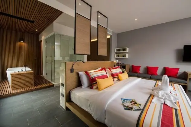 Grand Deluxe Room