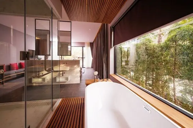 Grand Deluxe Room