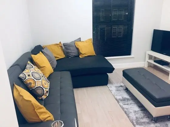 Apart Daire, 2 Yatak Odası, Sigara İçilmez