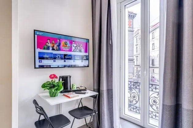 Tek Büyük Yataklı Oda, Balkon