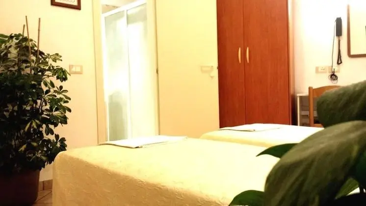 Üç Kişilik Oda (2 adt + 1 chd)