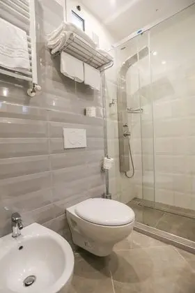 Deluxe Üç Kişilik Oda