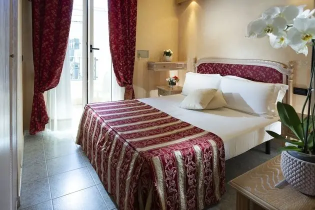 Economy Tek Büyük Yataklı Oda