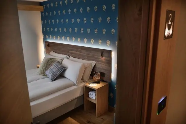 Tek Büyük veya İki Ayrı Yataklı Oda, Balkon