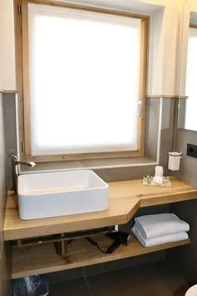 Tek Büyük veya İki Ayrı Yataklı Oda, Balkon