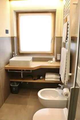 Tek Büyük veya İki Ayrı Yataklı Oda, Balkon