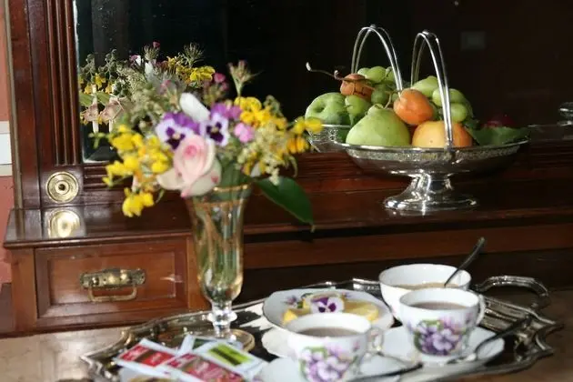 Deluxe Tek Büyük veya İki Ayrı Yataklı Oda, Bahçe Manzaralı