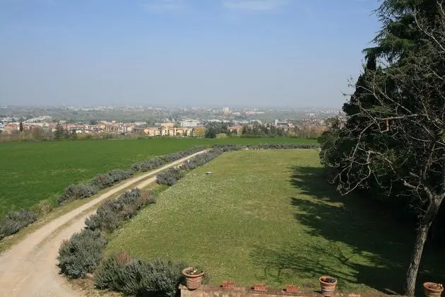 Tek Kişilik Oda, Bahçe Manzaralı