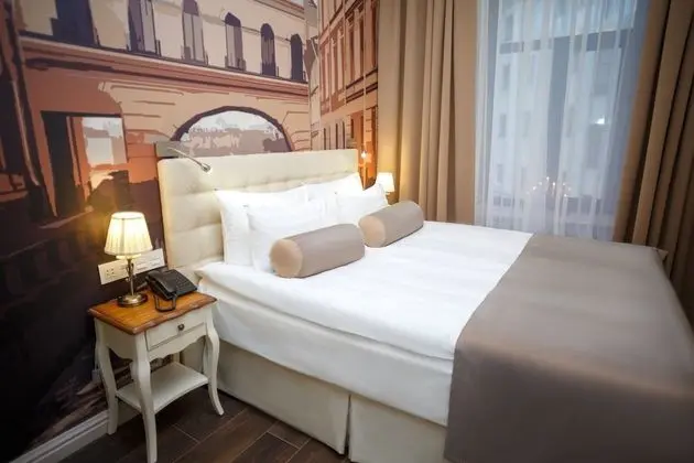 Standard Tek Büyük veya İki Ayrı Yataklı Oda