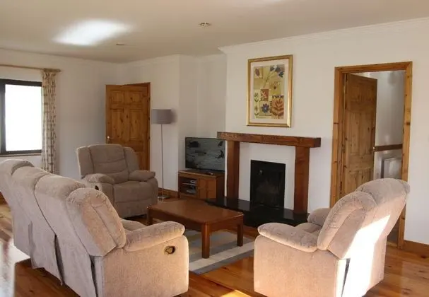 Ev, 3 Yatak Odası, Şömine, Plaj Kenarı