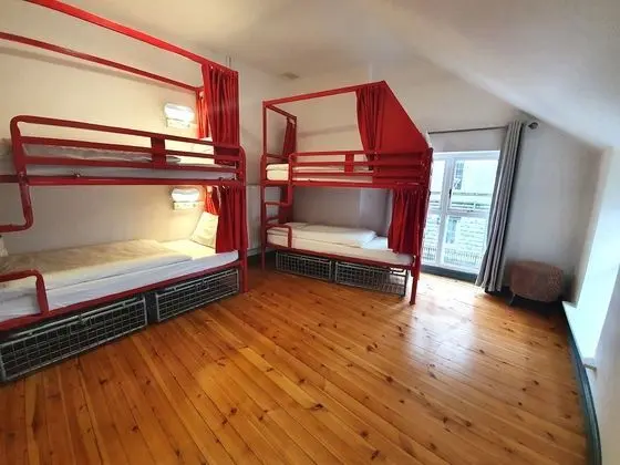 Standard Ortak Ranzalı Oda