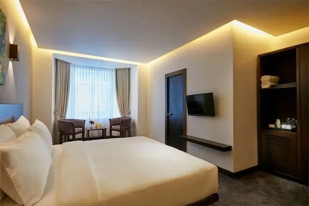 Deluxe Tek Büyük veya İki Ayrı Yataklı Oda, Sigara İçilmez, Avlu Manzaralı