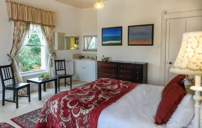 Deluxe House, 10 bedrooms