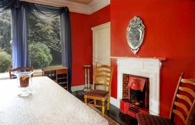 Deluxe House, 10 bedrooms