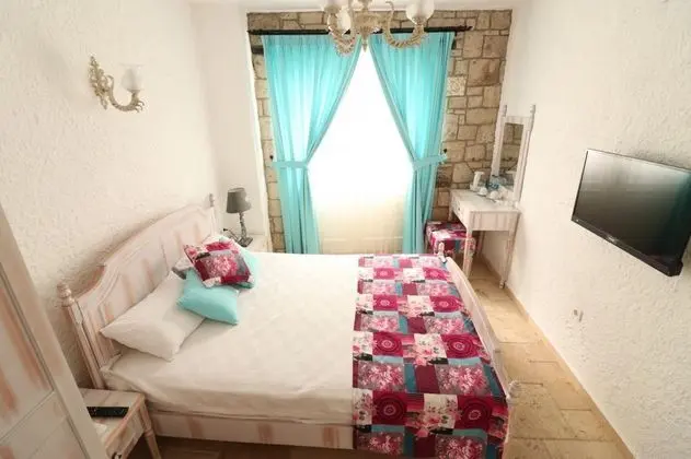 Deluxe Oda, Sokak Manzaralı