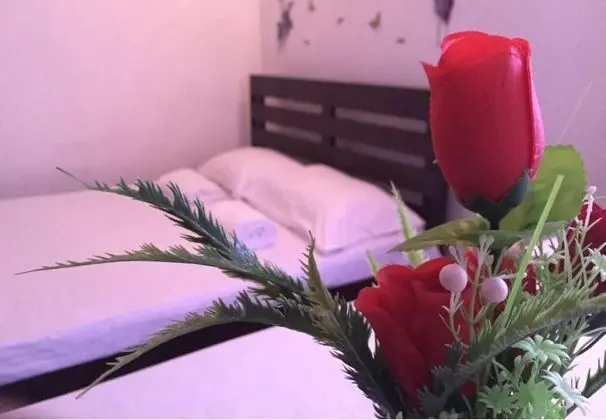 Lily Room