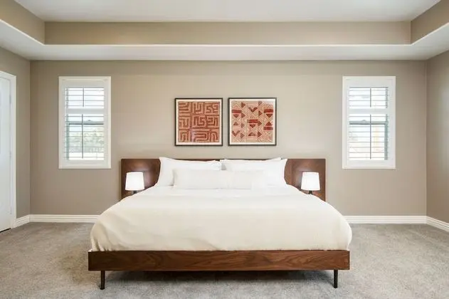 Ev (4 Bedrooms)