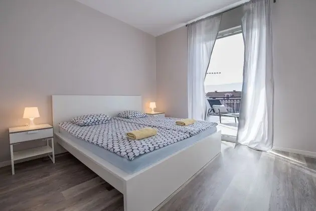 Family Apart Daire, Teras, Kısmi Deniz Manzaralı (Lime)