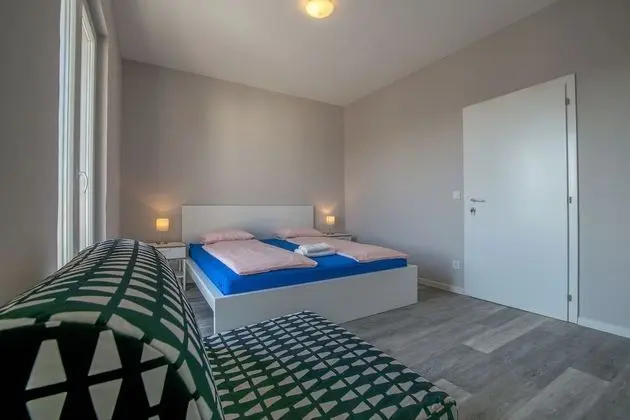 Family Apart Daire, Teras, Kısmi Deniz Manzaralı (Rosemary)