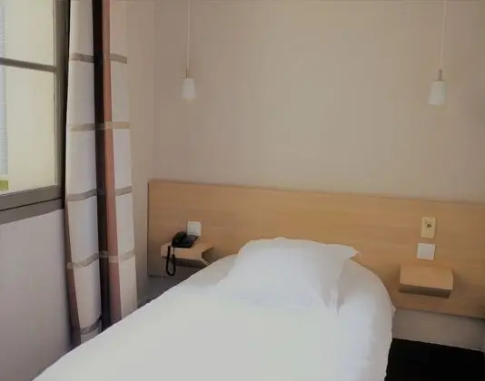 Tek Kişilik Oda, Avlu Manzaralı