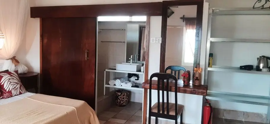 Tek Büyük Yataklı Oda